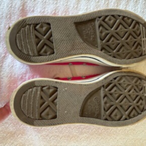 Converse All Star Chuck Taylor Hot Pink Low Top Sneakers Women’s 9 Men’s 7 - Picture 7 of 8